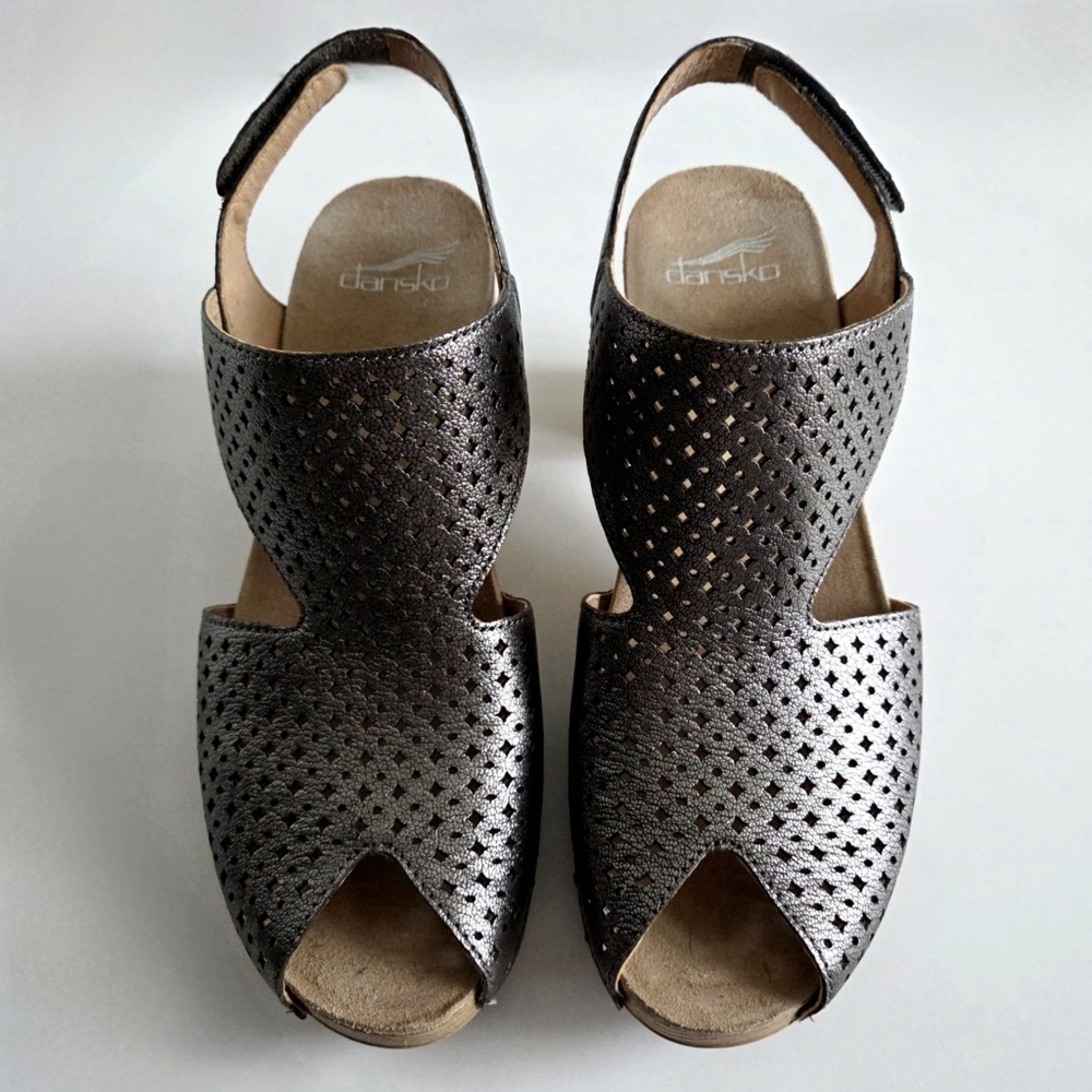 Dansko Teagan Heeled Sandals W/Peep Toe, Metallic Gunmetal Size 38 / US 7.5-8 - Picture 5 of 16
